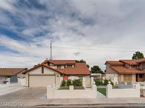 2nd image of 2344 Belvedere Dr