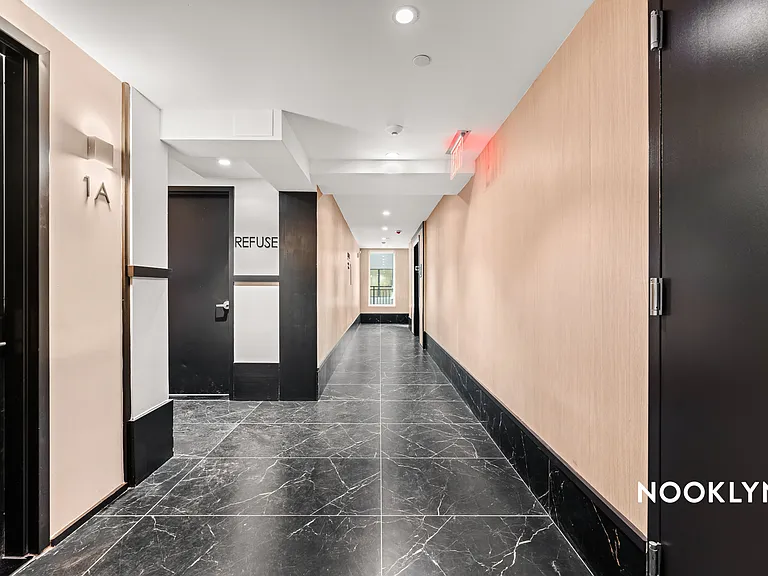 45 Lenox Rd #4D — Photo 17