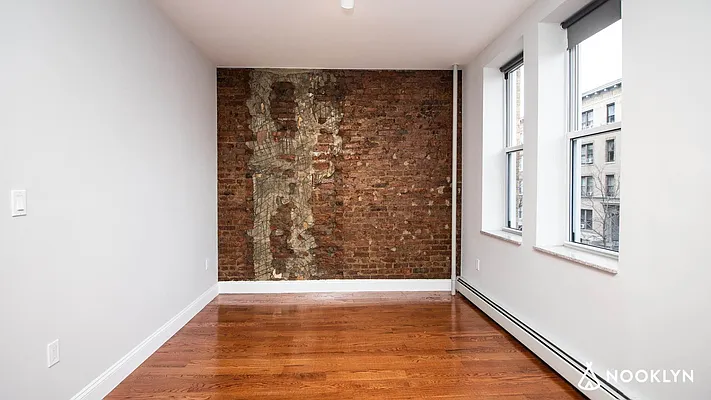 Rented by Nooklyn NYC LLC | media 15