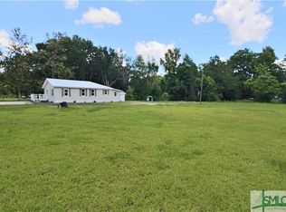 208 Daniel Siding Rd, Richmond Hill, GA 31324