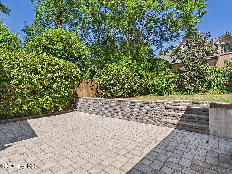 2912 Oberlin Rd — Photo 51