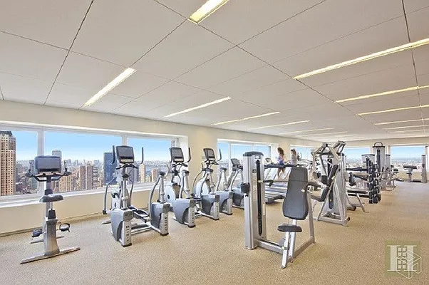 Rented by Halstead Real Estate | media 34