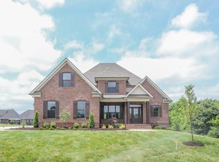 1421 Edenbridge Dr, Alcoa, TN 37701