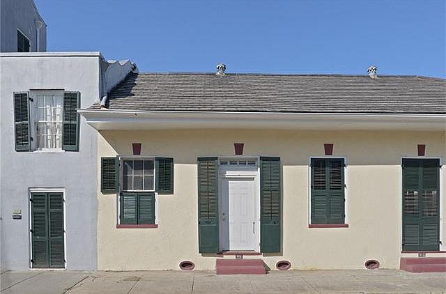 1st image of 1137 Burgundy St #0