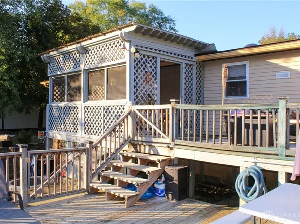 651 Fawcett Rd, Peebles, OH 45660