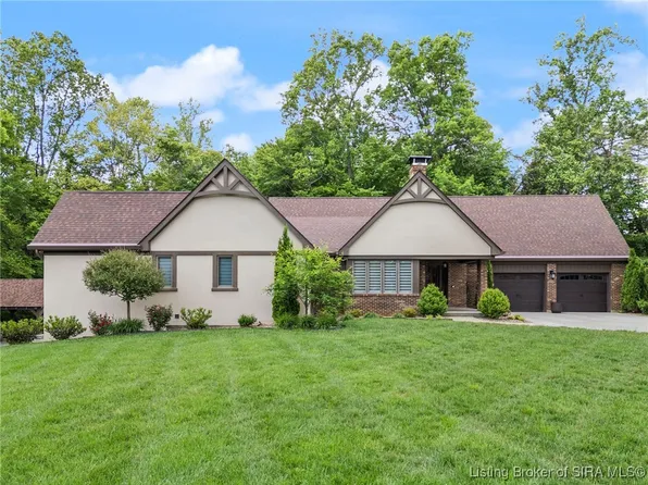 3611 Vale Hill Drive, Floyds Knobs, IN 47119