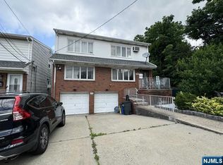 689 Fairview Ave, Fairview, NJ 07022