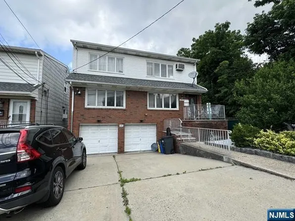 689 Fairview Ave, Fairview, NJ 07022