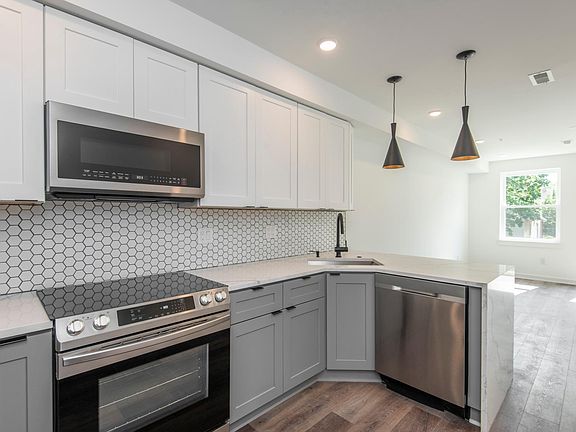 3rd image of 1705 N Gratz St Floor 2
