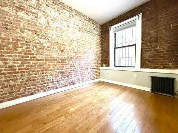 1610 Bedford Avenue image 1 of 12