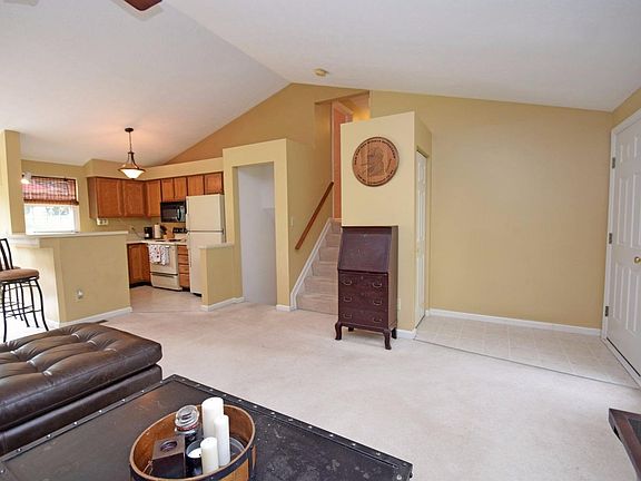 3rd image of 5373 Leatherwood Dr