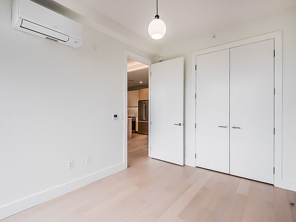 4th image of 218 Front St #3037
