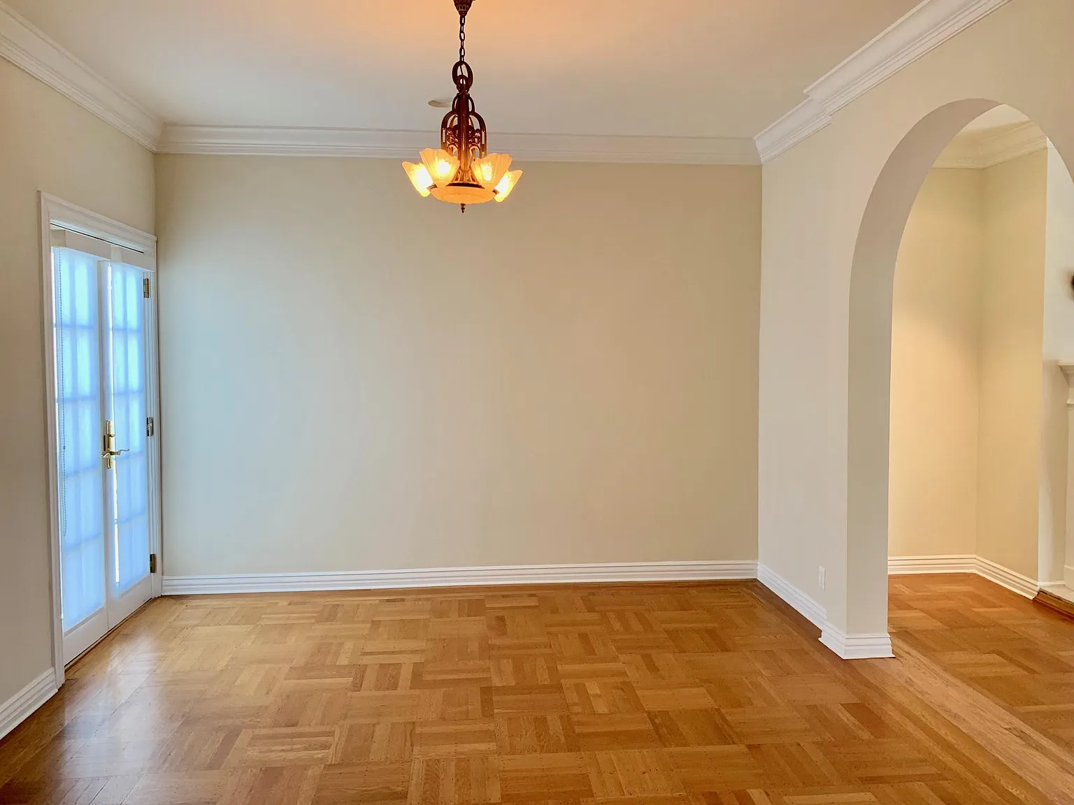 2 bed, 1750 sqft, $7,250 — Photo 4
