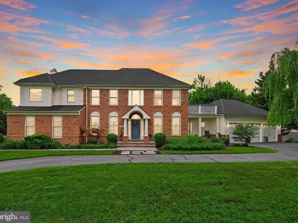 13909 Darnestown Rd, Gaithersburg, MD 20878