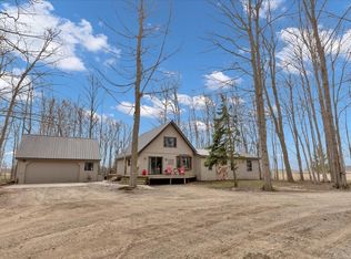 410 N Goetze Rd, Carsonville, MI 48419