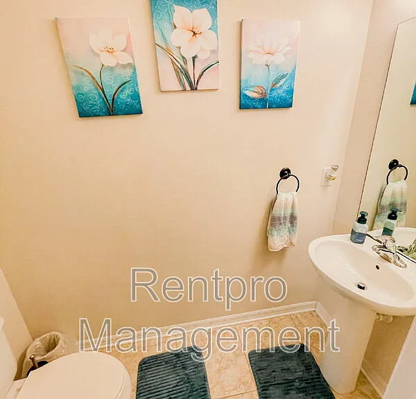 11567 84th Street Cir E #105 — Photo 6