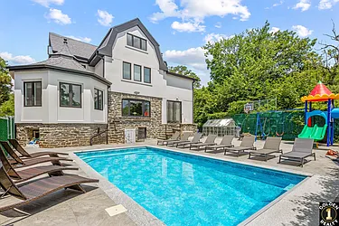 115-18 Mayfair Road, #1