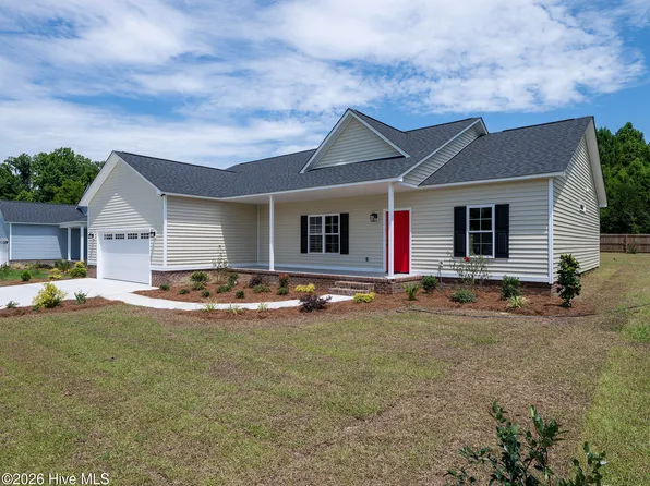 682 Crump Farm Road, New Bern, NC 28562