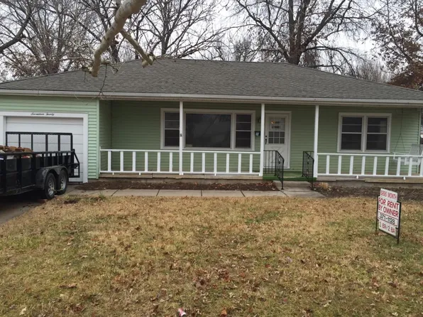 1720 Roanoke St, Wichita, KS 67218