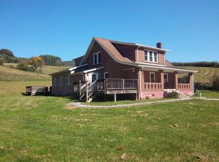 321 Old Colonial Rd, Fries, VA 24330