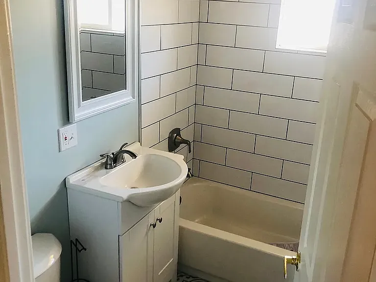 18741 Hanna Dr — Photo 13