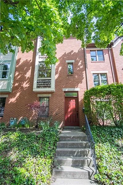 418 Lockhart St photo 1