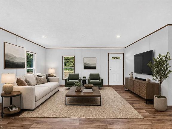 4th image of 3840 Sonnet Dr
