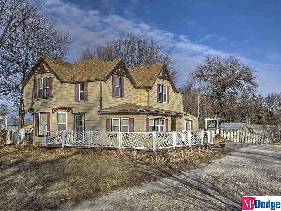1st image of 218 North St