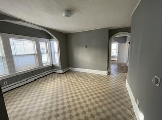 279-281 S Broadway #1, Lawrence, MA 01843