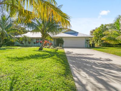 8284 SE Woodmere Street, Hobe Sound, FL, 33455