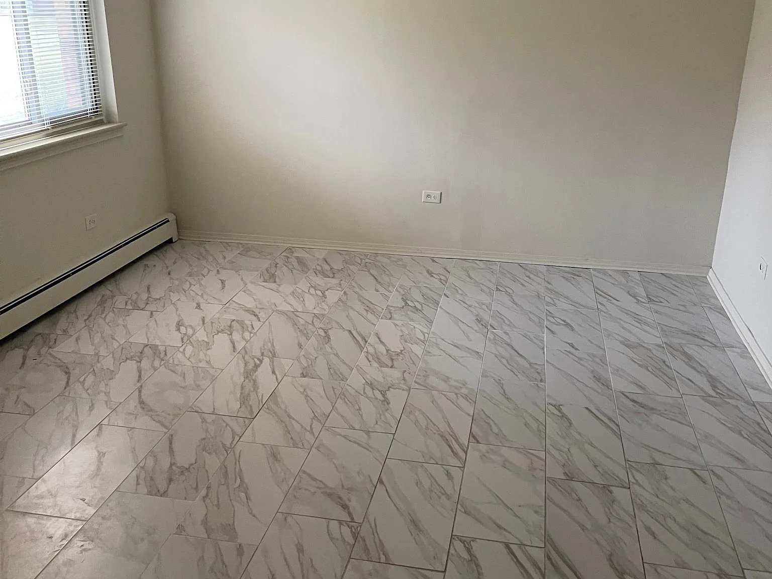 Studio, 600 sqft, $1,200 — Photo 3