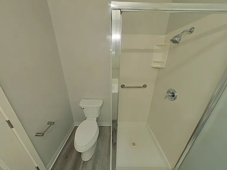 342 Highland Ave #301 — Photo 15