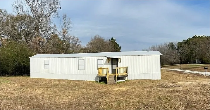 107 Quiet Oak Dr — Photo 2