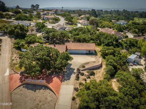 341 Medinah Ln, Lompoc, CA 93436