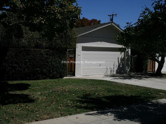 2nd image of 1095 W McKinley Ave