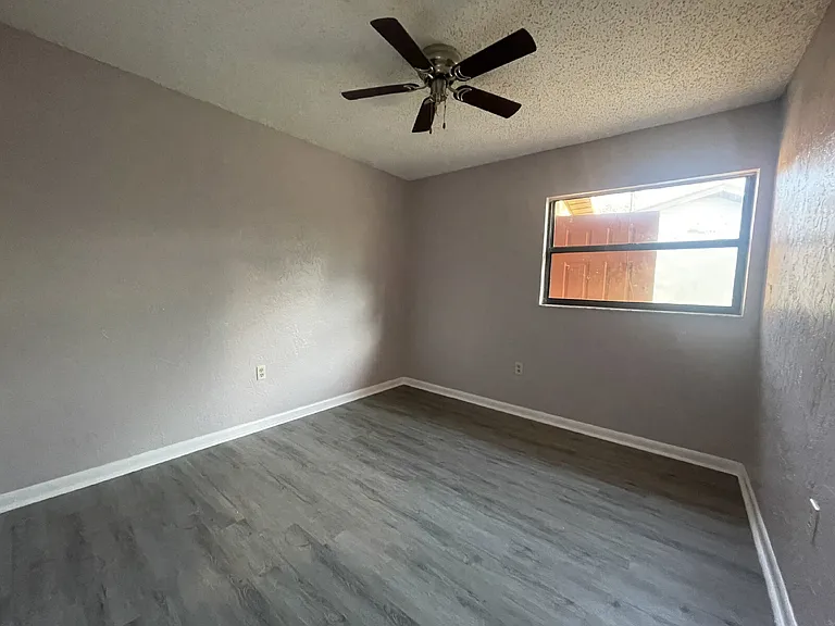 493 Las Palmas Cir — Photo 7