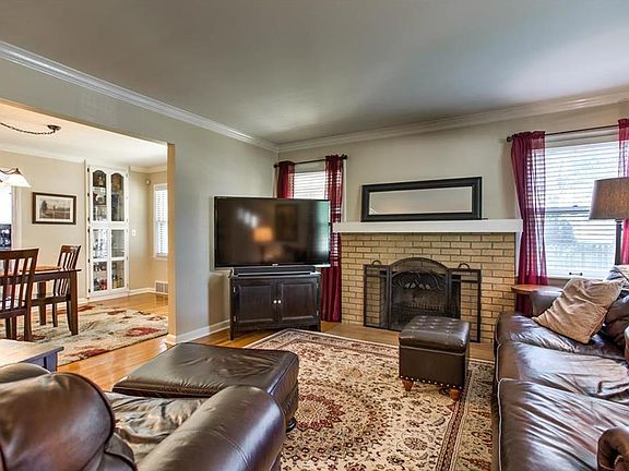 4th image of 1501 S Cedar Ave