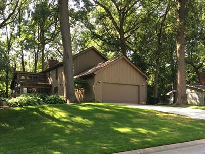 52145 Farmington Square Rd, Granger, IN, 46530