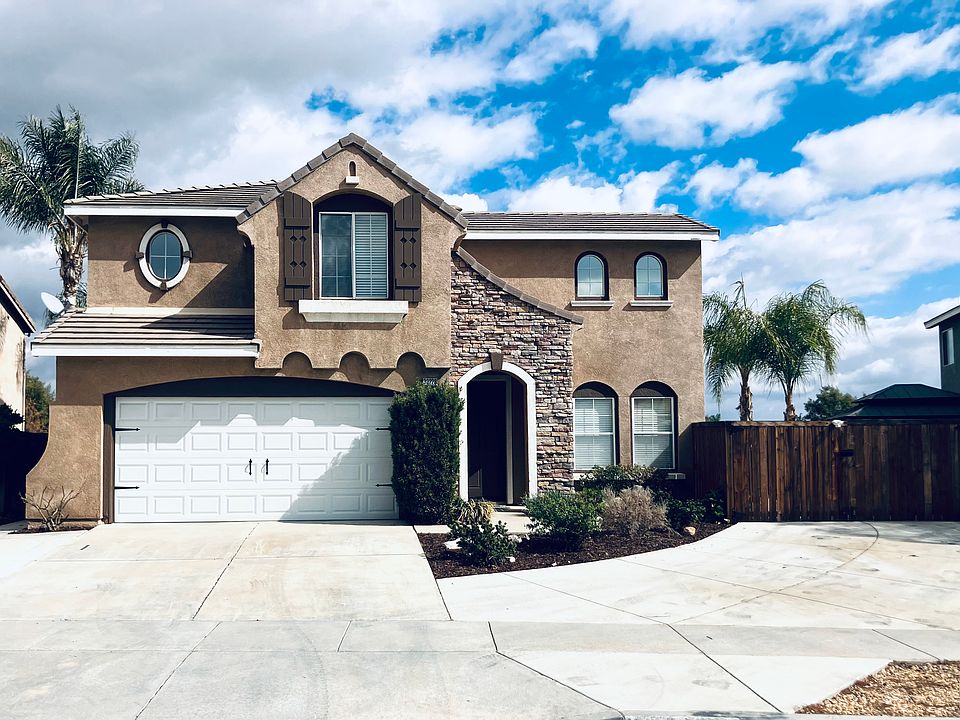 1st image of 38228 Pine Creek Pl