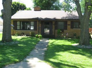 409 W Winfield St, Morrison, IL 61270