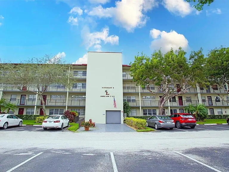 13250 SW 7th Ct #204L — Photo 39