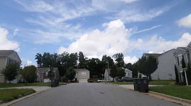 2nd image of 2 Berea Ct