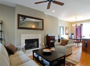 1733 W Crystal St UNIT D, Chicago, IL 60622
