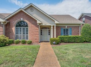 8021 Sunrise Cir, Franklin, TN 37067