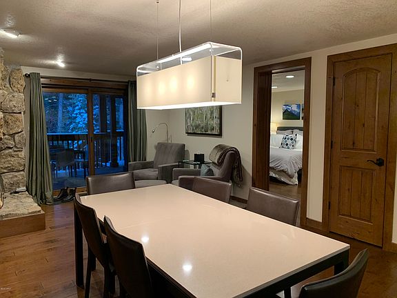 5th image of 4596 Meadow Dr #B1