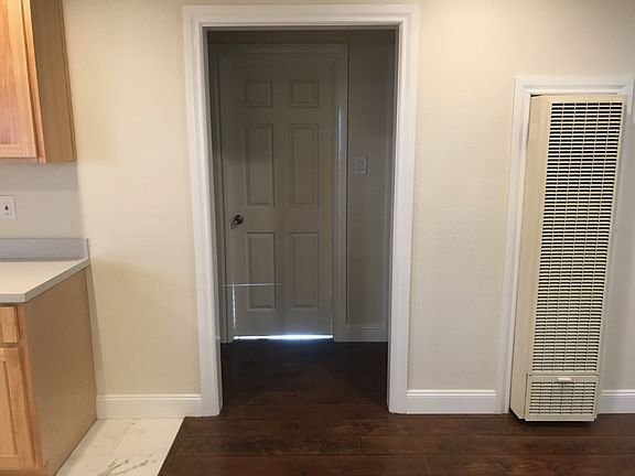5th image of 621 S 33rd St #621
