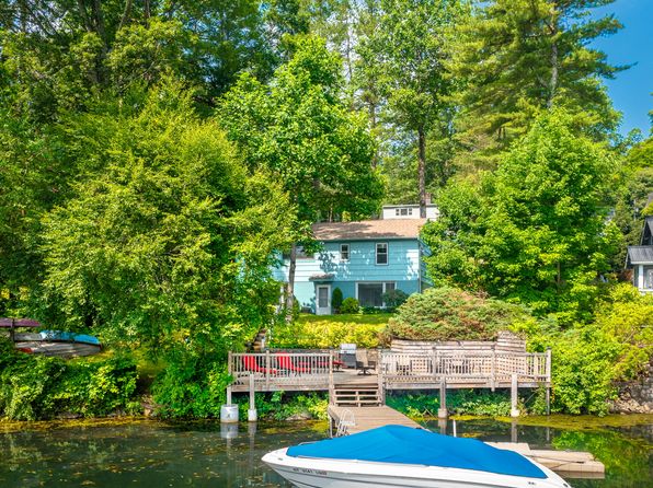 24 Crescent Dr