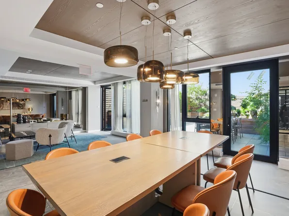 300 West 30th Street image 8 of 11