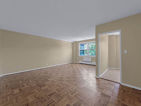 3rd image of 5500 Fieldston Rd APT 4II