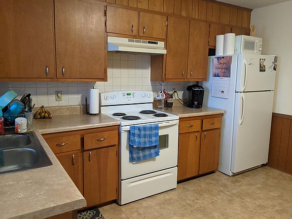 5th image of 504 W Scott St